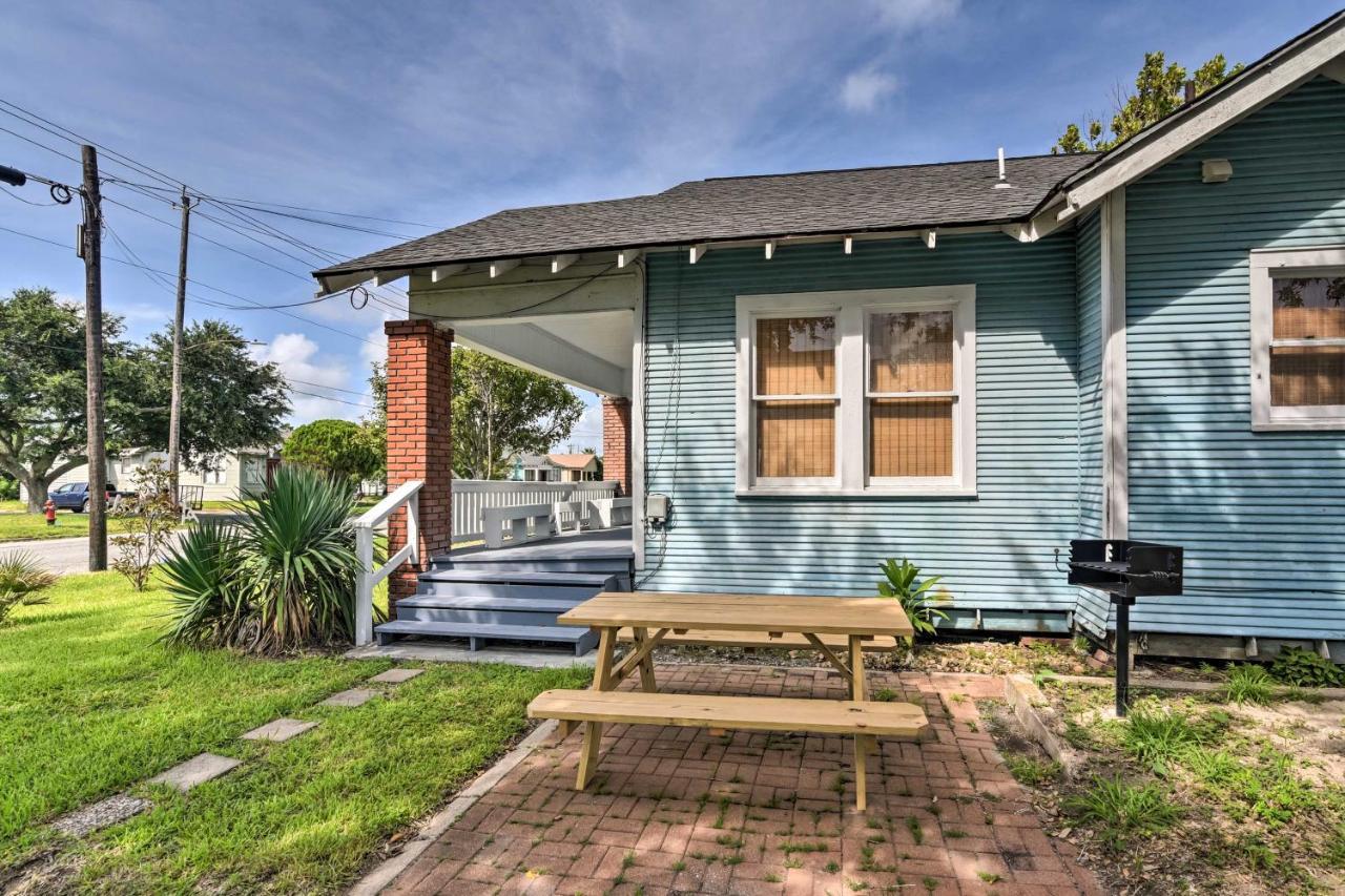 Quaint Galveston Vacation Home - Central Location! Екстериор снимка